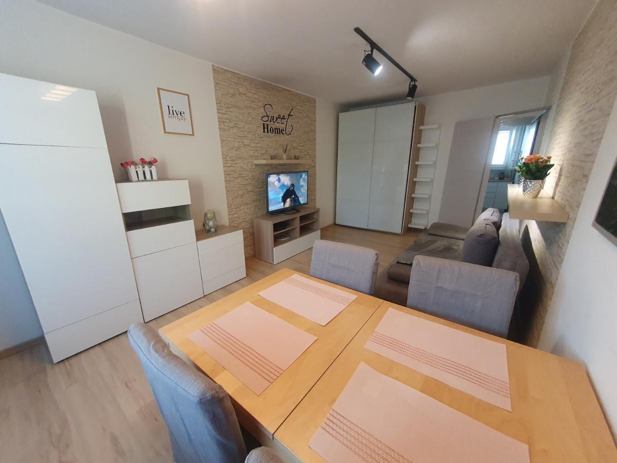 Apartament Gdynia Kazart.Pl 2 Buitenkant foto